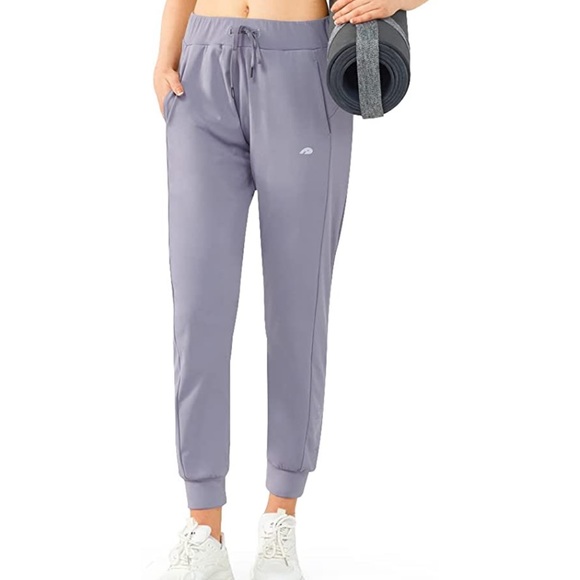 Women’s joggers - Picture 6 of 11